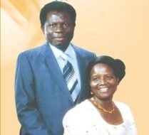 Pa Akintola Williams with wife as young accountant 